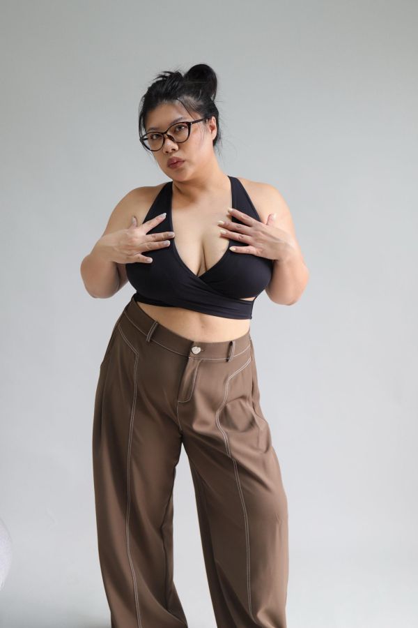 美胸交叉固定杯運動內衣 