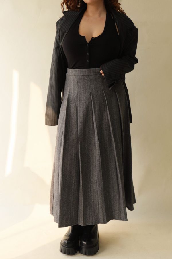 【EASE】高級感亞麻灰重工西裝百摺裙 