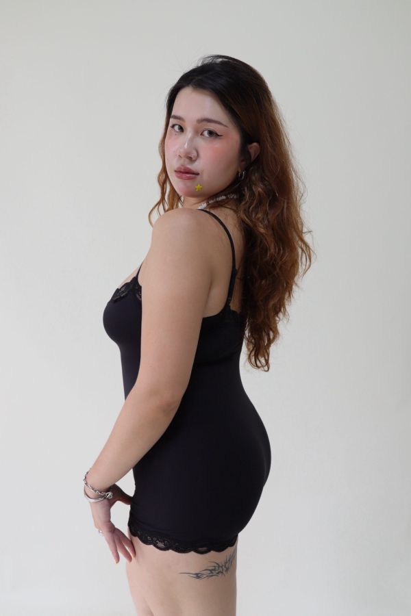 四角款-辣妹日常彈力好搭BODYSUIT(黑、咖、深紅) 