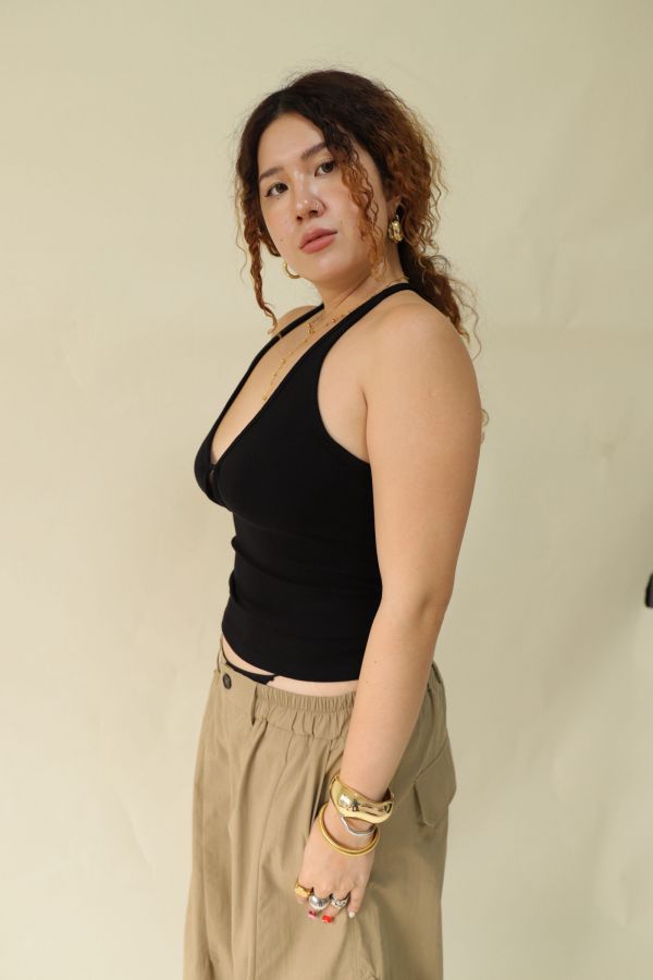 大鏤空掛脖彈力背心(黑) 