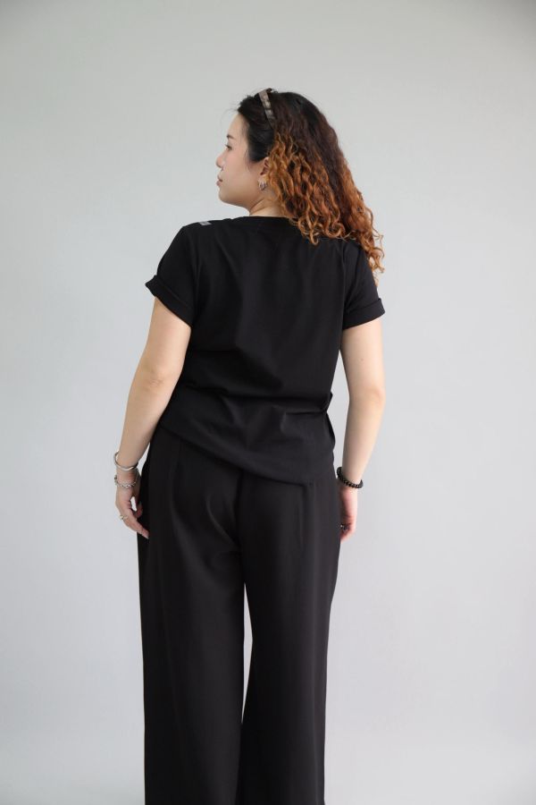 【EASE】不易皺設計感背心T-黑 