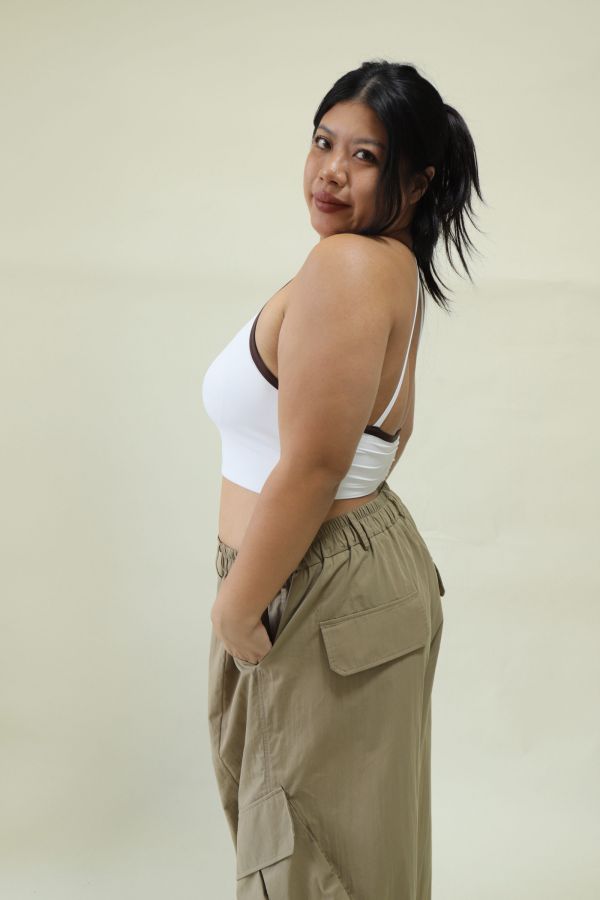 雙色拼接削肩運動內衣-白 