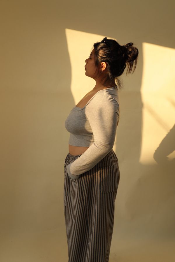 直角肩平口短版上衣(灰) 