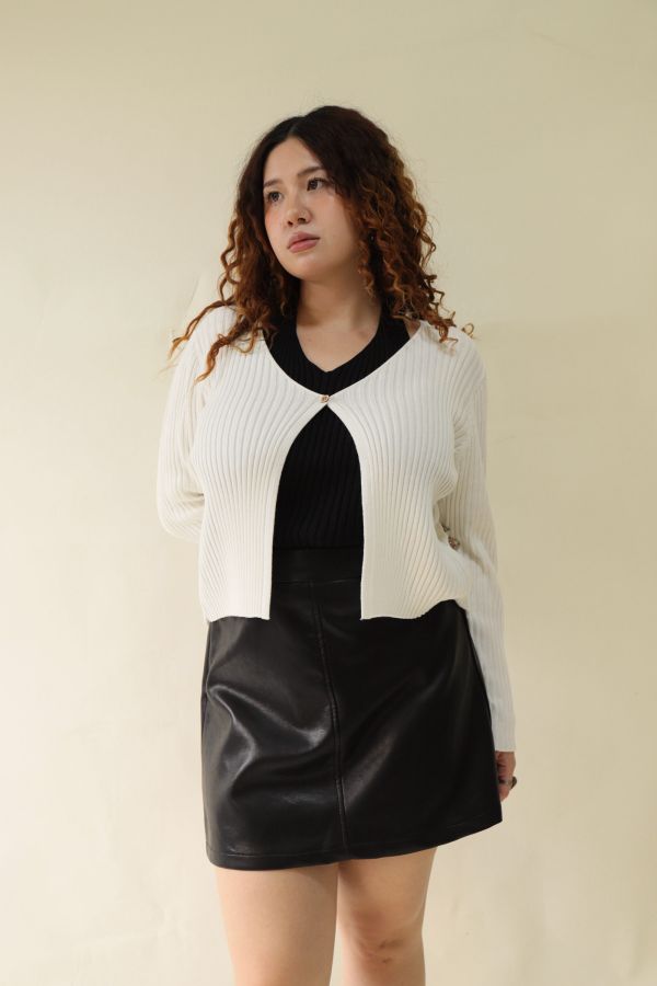 假兩件針織上衣 