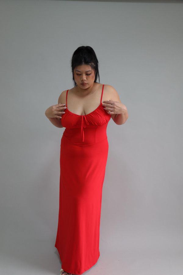 浪漫收腰細肩帶洋裝 