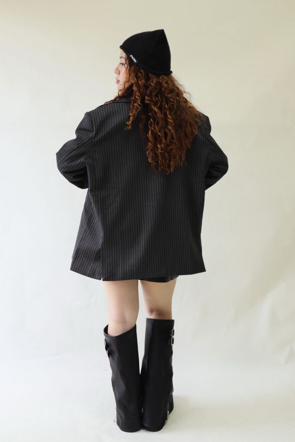 【EASE】廓系穿搭直條紋西裝外套 