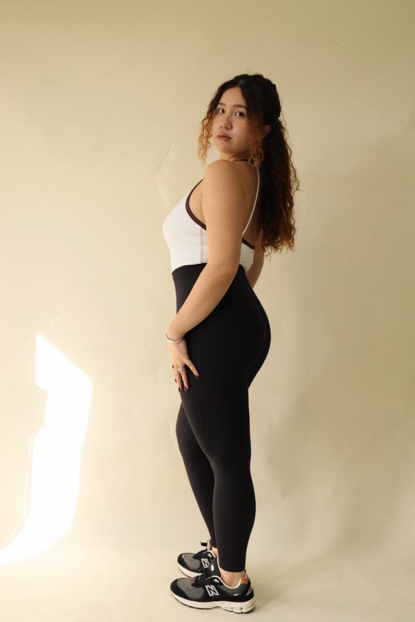 裸肌感高腰健身褲 