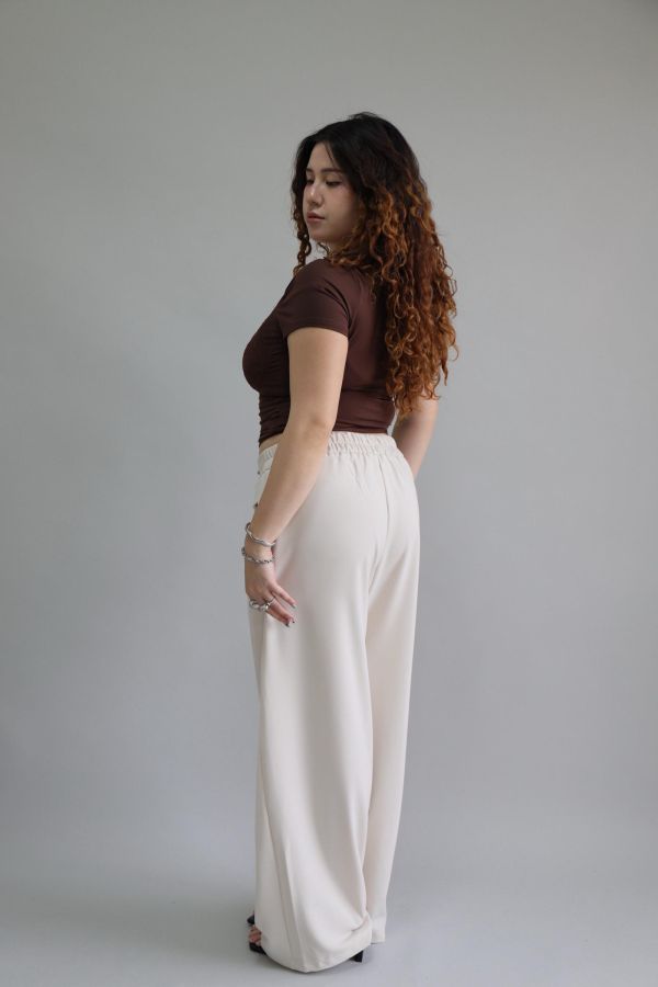 【EASE】夏天必備空氣感簡約寬褲-杏 