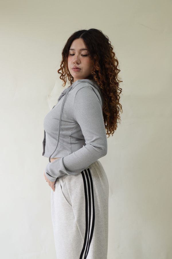 連帽全排釦短版上衣 