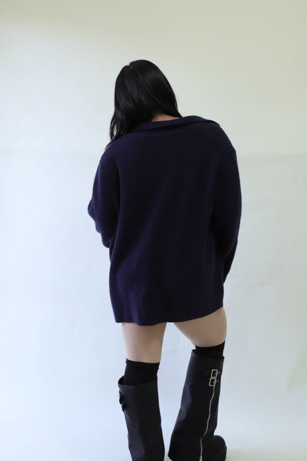 【EASE】穿搭不費力大V領疊穿寬鬆毛衣-藏藍 