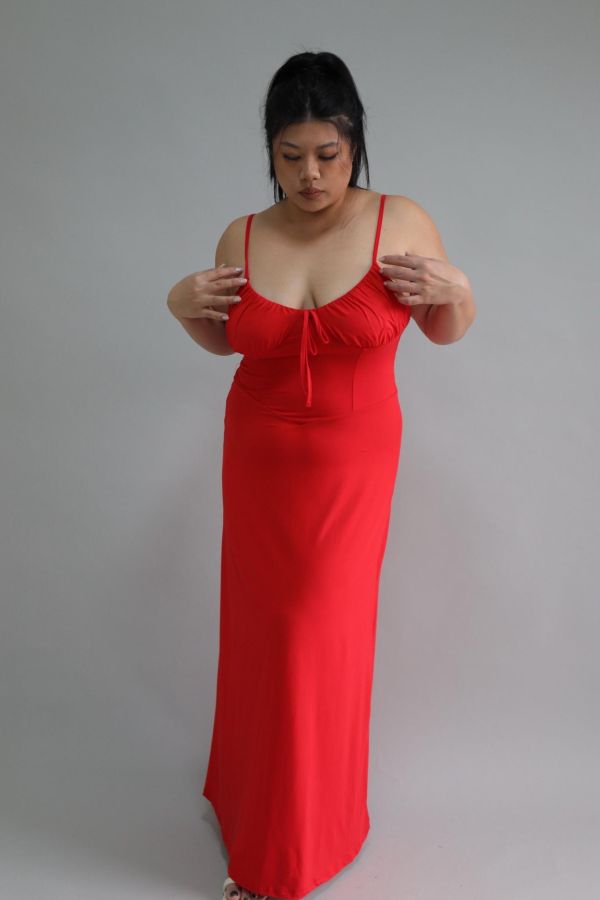 浪漫收腰細肩帶洋裝 