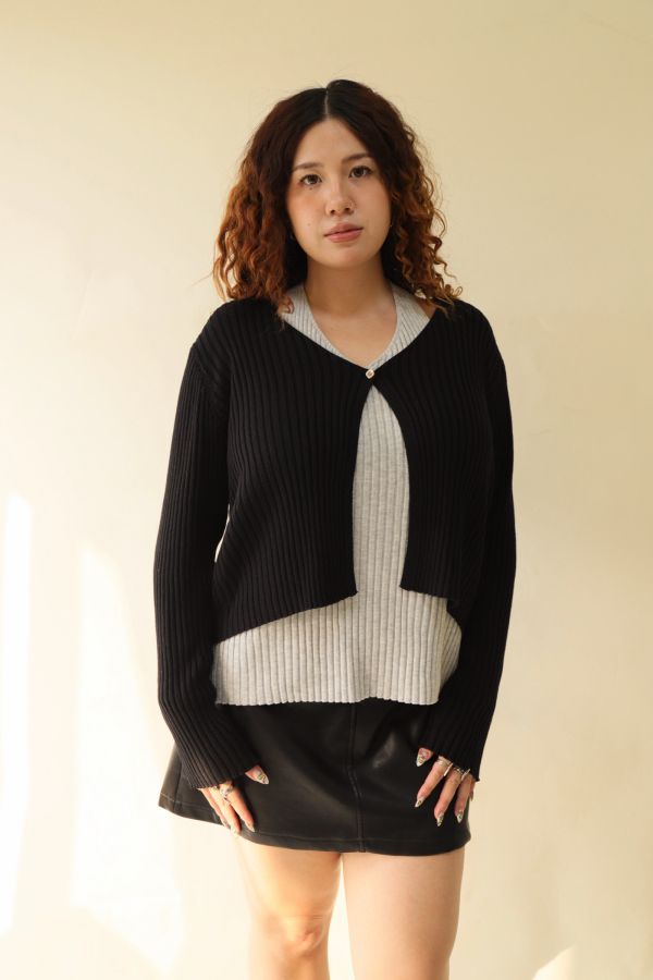 假兩件針織上衣 