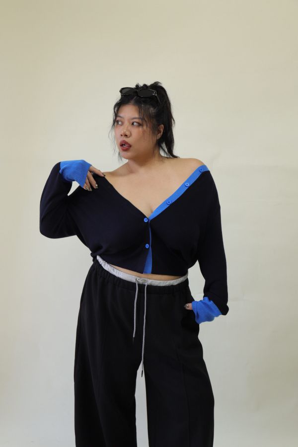 【EASE】撞色V領針織外套 