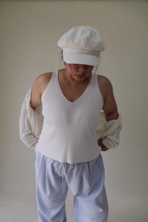 【EASE】副乳看不見寬肩微V背心 