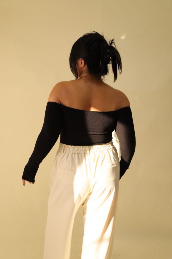 很修身平口針織衣(黑) 