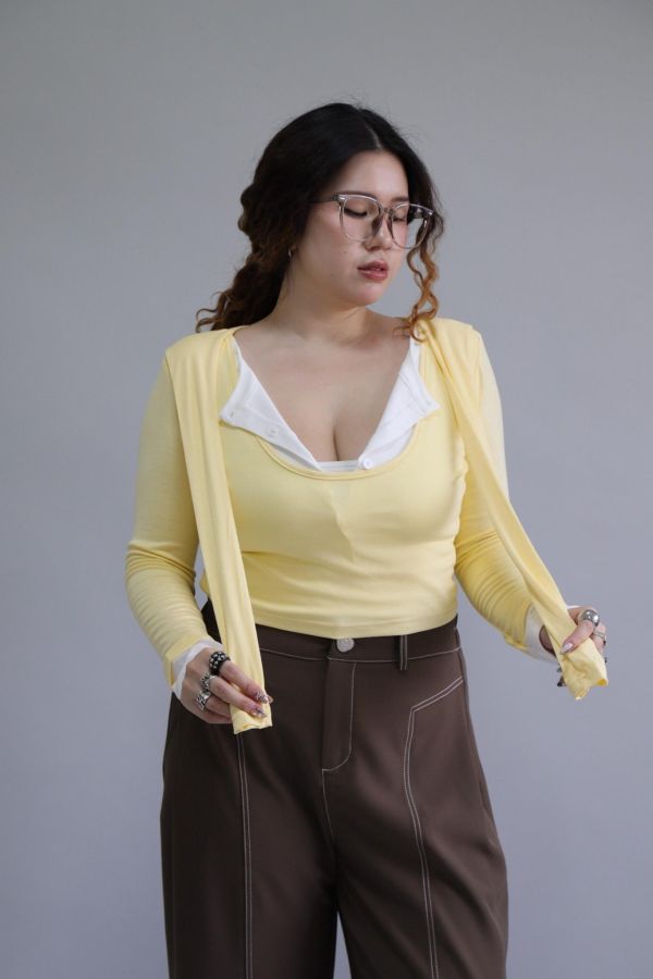 拼接撞色假兩件上衣-奶油黃 