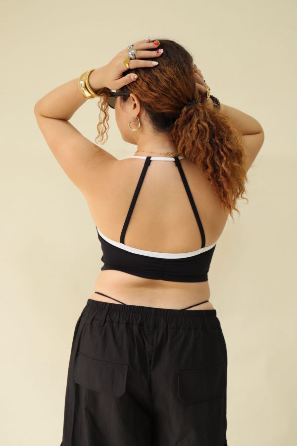 雙色拼接削肩運動內衣-黑 