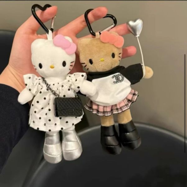 韓國超人氣！造型Hello Kitty吊飾 