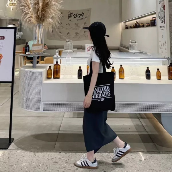 MFG 經典品牌 logo 帆布袋 