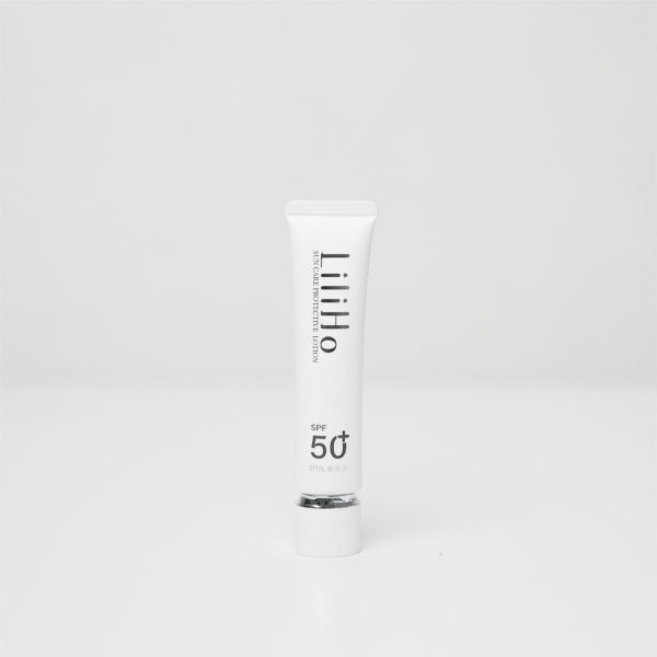 夏日光肌快閃組｜限量50組   超光感防曬精華素顏霜 - 40ml x 1盒 贈送 『超Q彈軟萌美妝蛋』x 1盒 