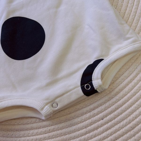 Baby珍奶大圓點包屁爬爬服 