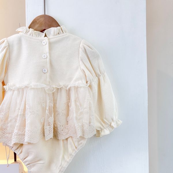 華夫格蕾絲裙擺包屁衣 