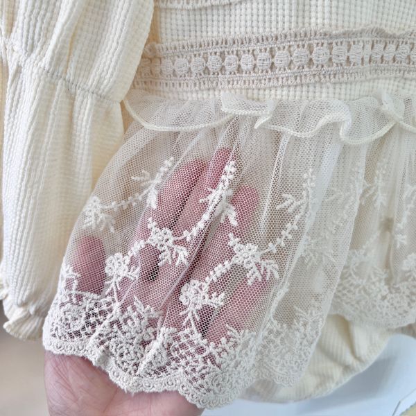 華夫格蕾絲裙擺包屁衣 