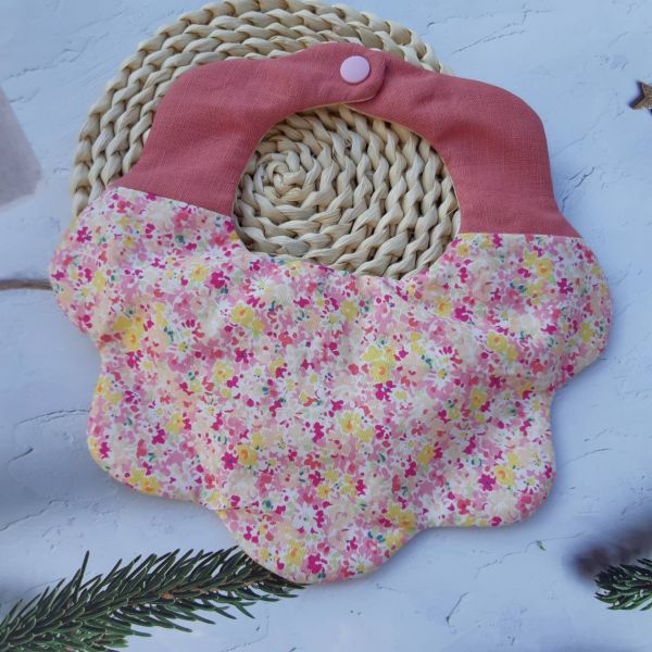 浪漫小花彌月套組 寶寶兜兜 口水巾 圍兜兜 小花兜 PANBAO