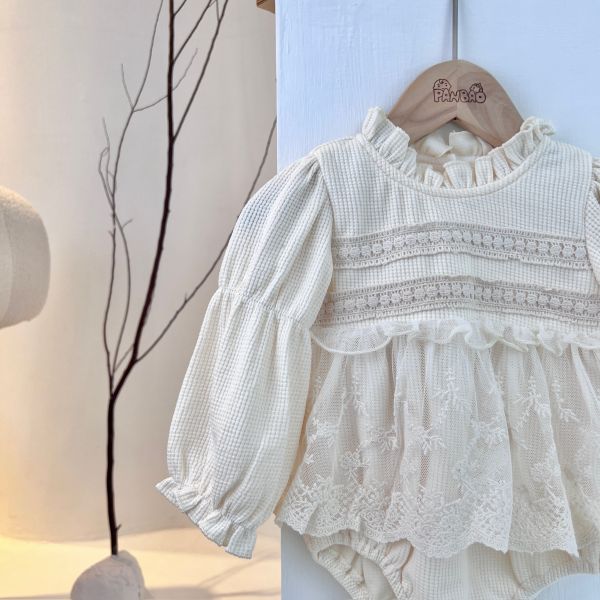 華夫格蕾絲裙擺包屁衣 