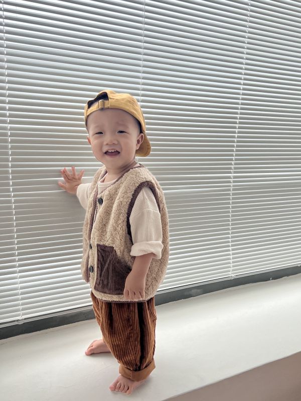 撞色毛絨保暖背心 