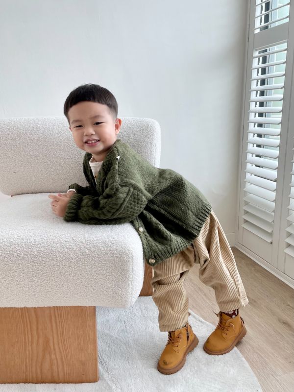 粗條燈芯絨蘿褲 