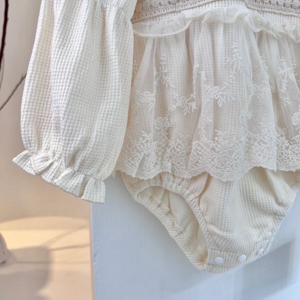 華夫格蕾絲裙擺包屁衣 