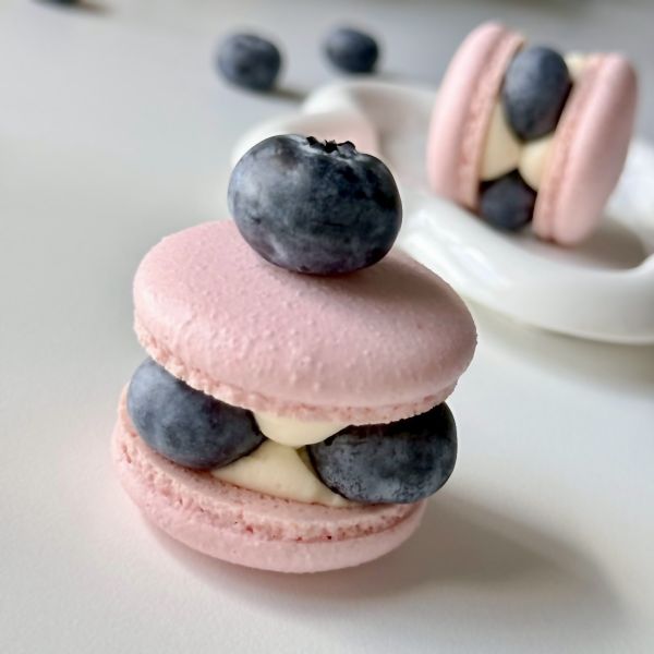 聯名禮盒｜義式水果馬卡龍｜悄悄減糖 #ciao悄悄馬卡龍 #手作馬卡龍 #悄悄馬卡龍 #客製化 #中秋禮盒預購中 #中秋馬卡龍禮盒 #宏祖水果 #hongzu #macaronlover 義式馬卡龍