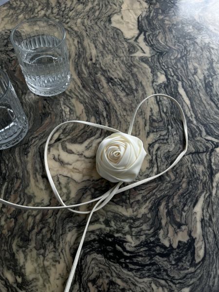 Rose Choker Rose Choker