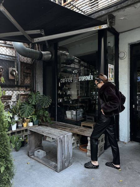 加厚高級皮草短外套（深咖） 