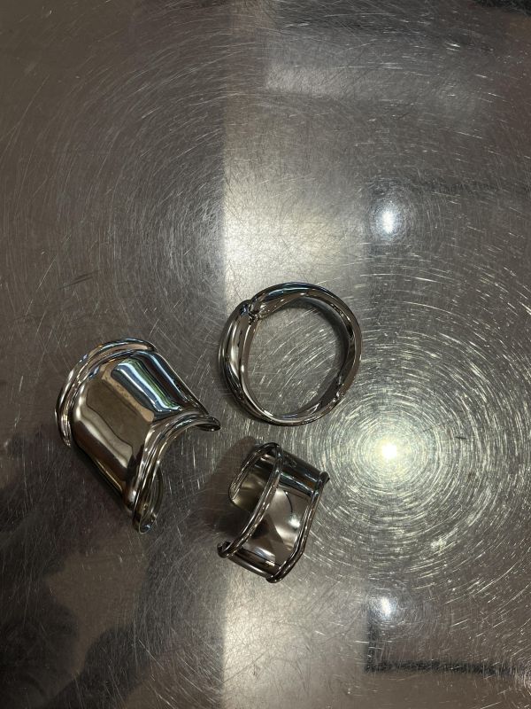 冷淡風時髦設計感手環 