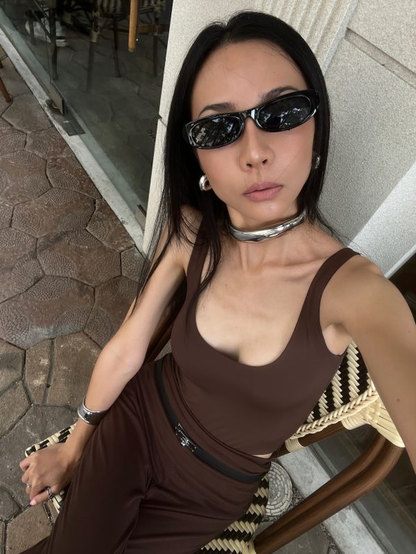 歐美百搭窄框墨鏡 