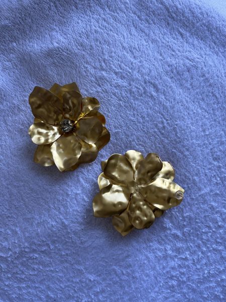 中式立體花上衣+頭飾耳環 