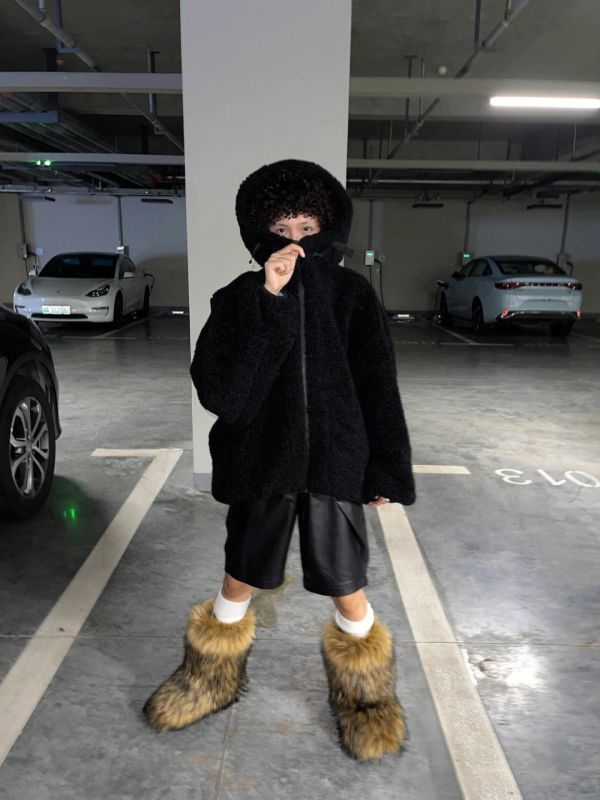 I wanna be your little teddybear 毛毛雪靴