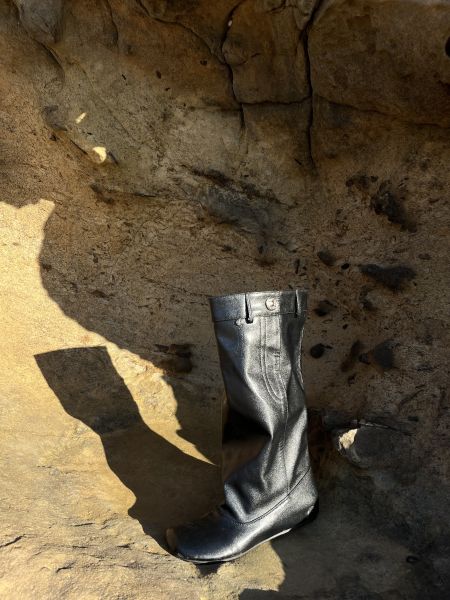 方頭平底堆堆靴（偏大一碼） 