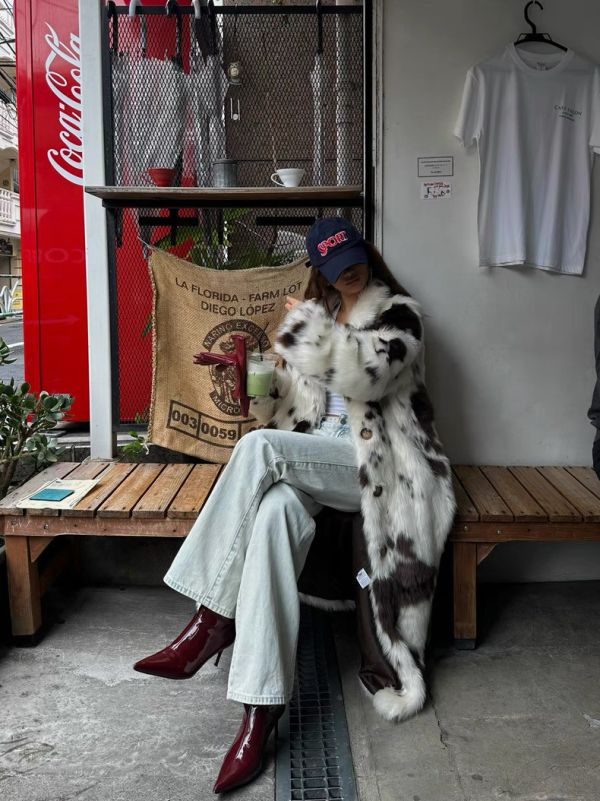 cow哞～牛奶紋大衣 