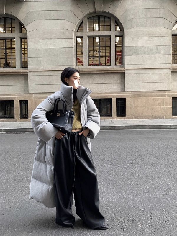 內絨直筒柔軟又浪漫皮褲 