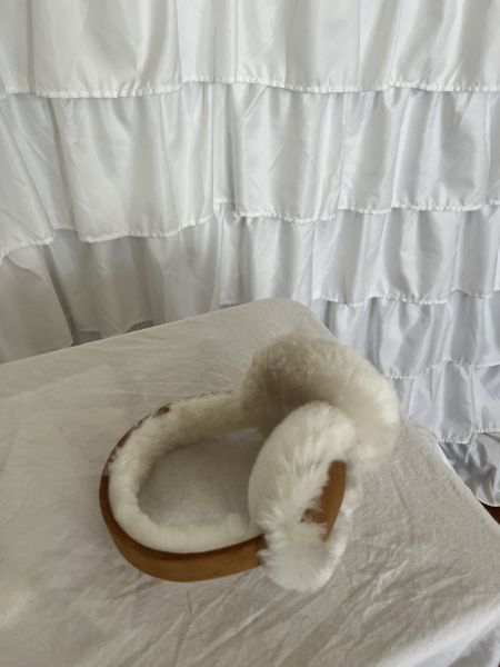 Ear muffs Ear muffs