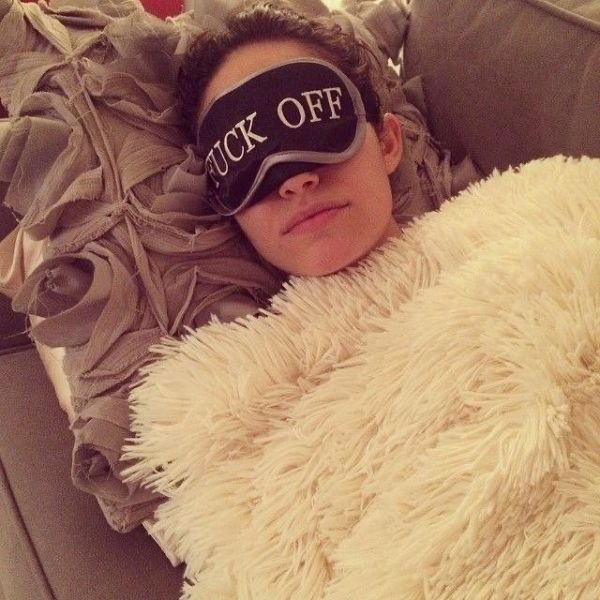 睡不飽 FUXK OFF 