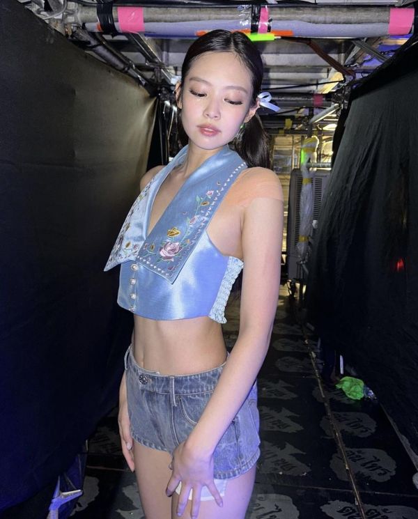 Jennie 