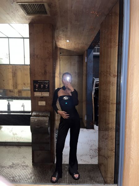 tight outfit today 瘦身兩穿連身褲