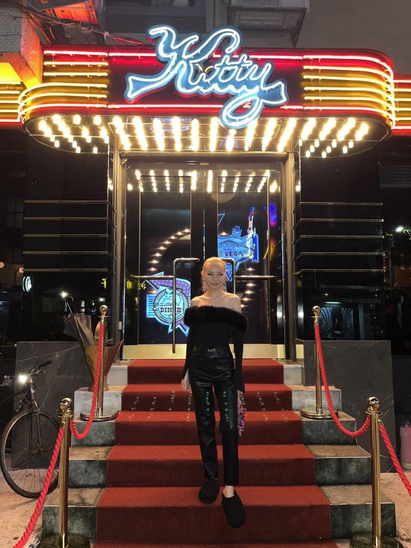 超好版型內絨皮褲 