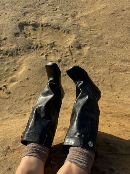 方頭平底堆堆靴（偏大一碼） 