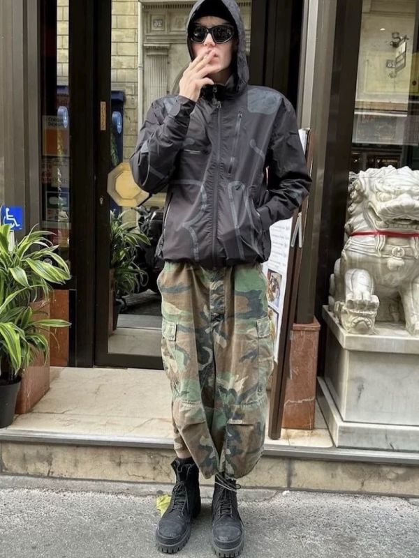 playboi 迷彩七分 pants 男女同款 