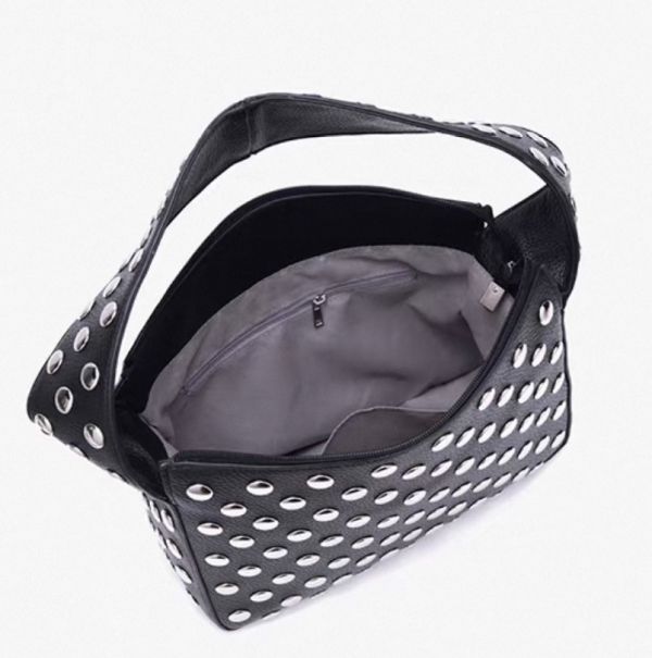 酷五金銀帥皮革包 